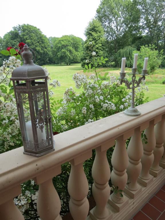 Schloss Lohm Luaran gambar